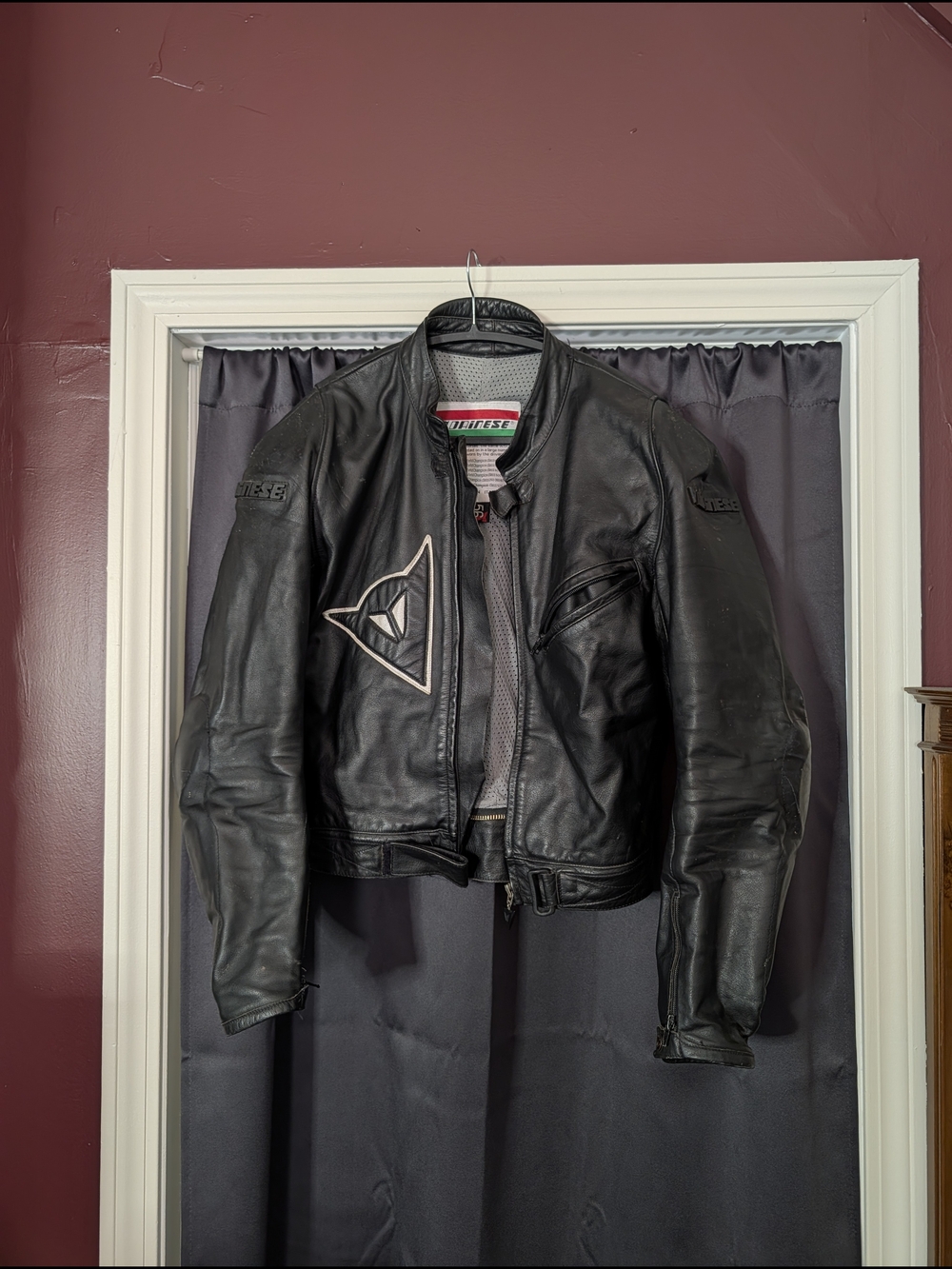 Dainese Real Leather Armored Men's Black Zip-up Logo Motorcycle Jacket Italy